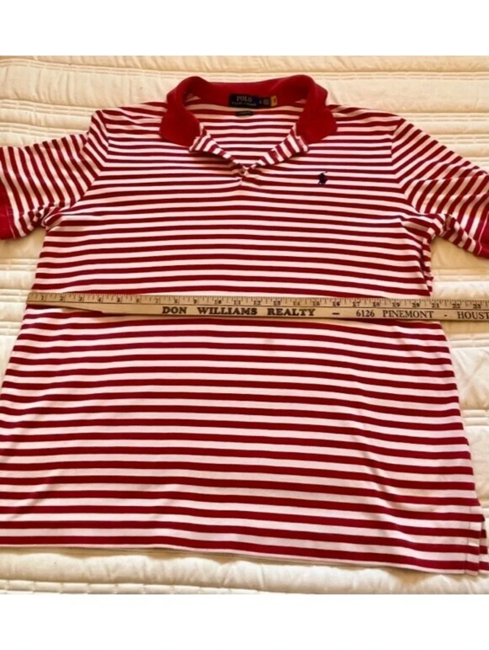 Polo Ralph Lauren Red & White Striped Short Sleeve Clsssic Fit Collared Shirt.